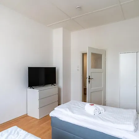 3-zimmer-6-einzelbetten-parkplatz Auf Anfrage